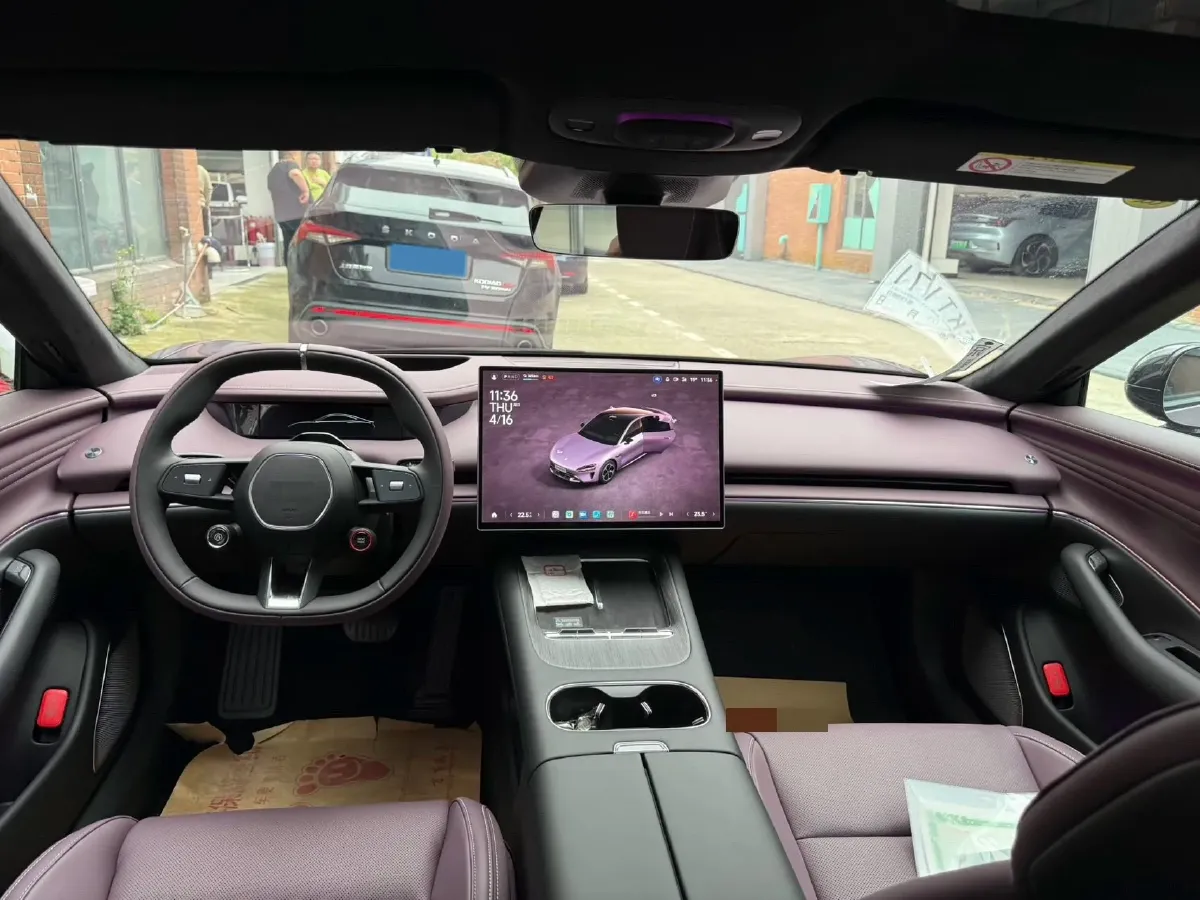 2026 Avatr 07 1.5T 156HP L4 REEV,autocango,china used car exporter,china ev exporter,chinese used car exporter,chinese used ev exporter