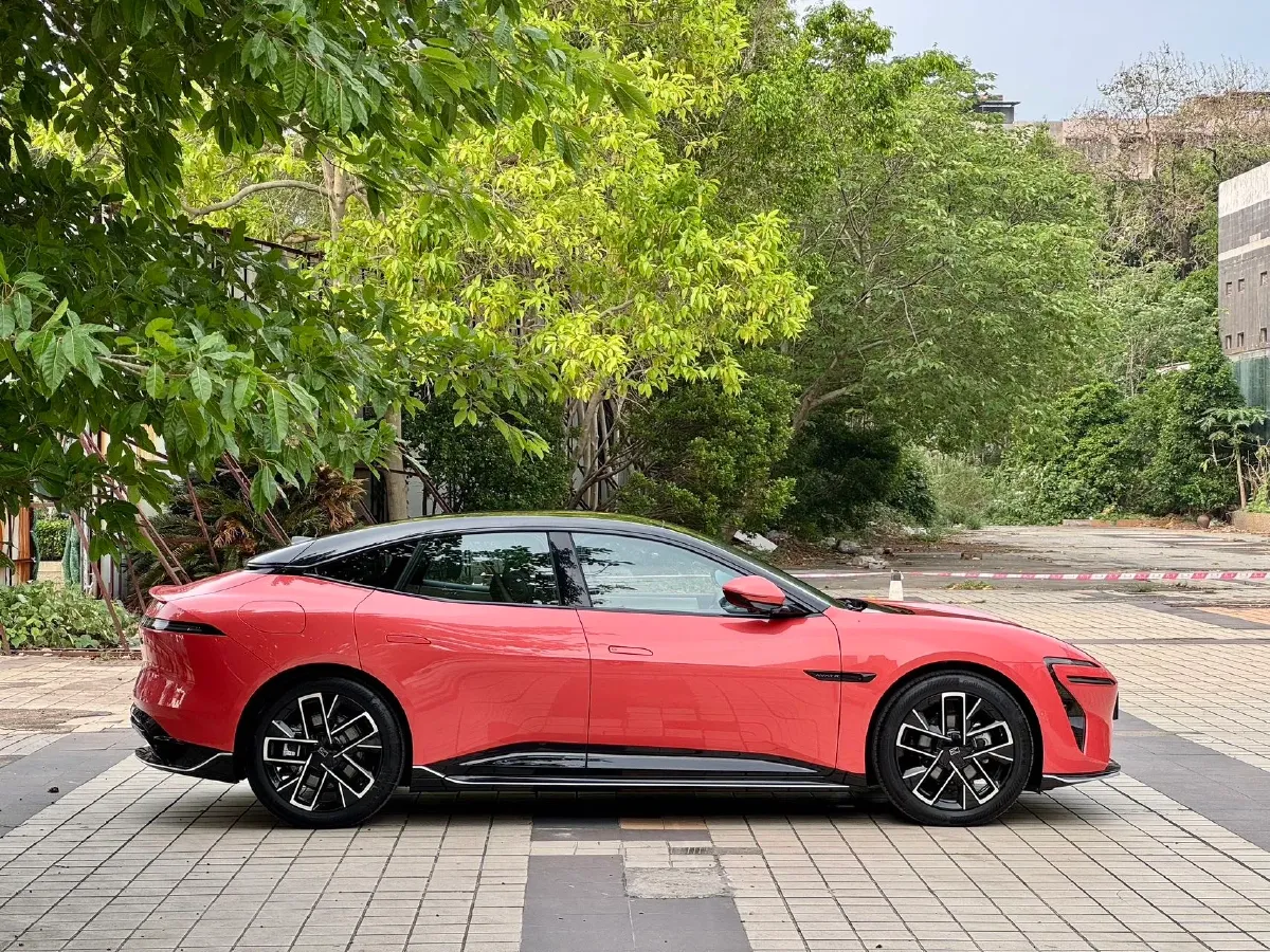 2025 Avatr 06 REEV 156HP REEV,autocango,china used car exporter,china ev exporter,chinese used car exporter,chinese used ev exporter