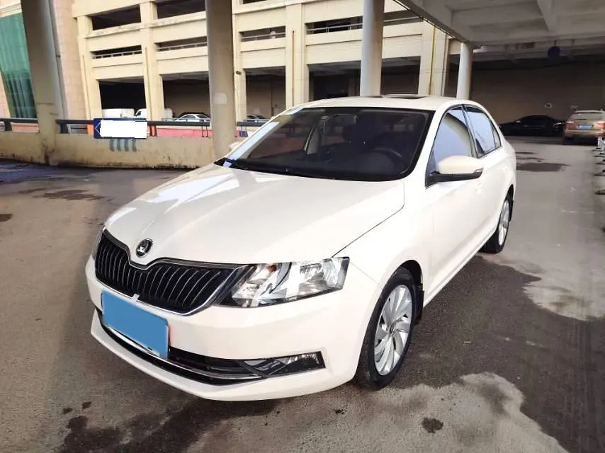 2018 Skoda Rapid 1.6L 110HP L4 6AT,autocango,china used car exporter,china ev exporter,chinese used car exporter,chinese used ev exporter