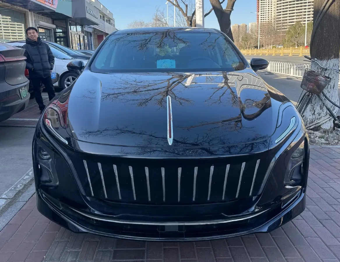 2022 HongQi E-QM5 BEV 56KWH,autocango,china used car exporter,china ev exporter,chinese used car exporter,chinese used ev exporter