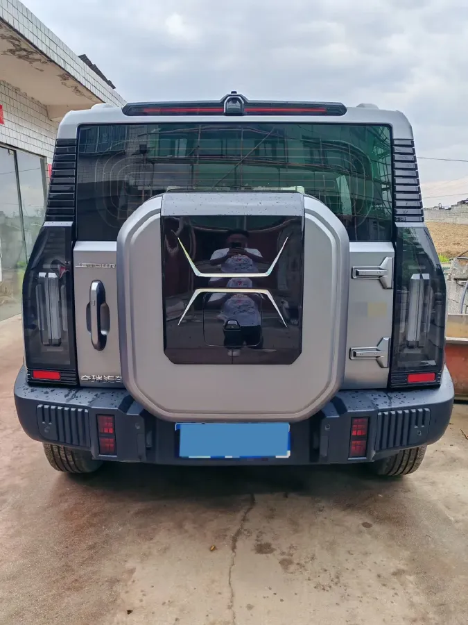 2023 Jetour Traveller 1.5T 184HP L4 7DCT,autocango,china used car exporter,china ev exporter,chinese used car exporter,chinese used ev exporter