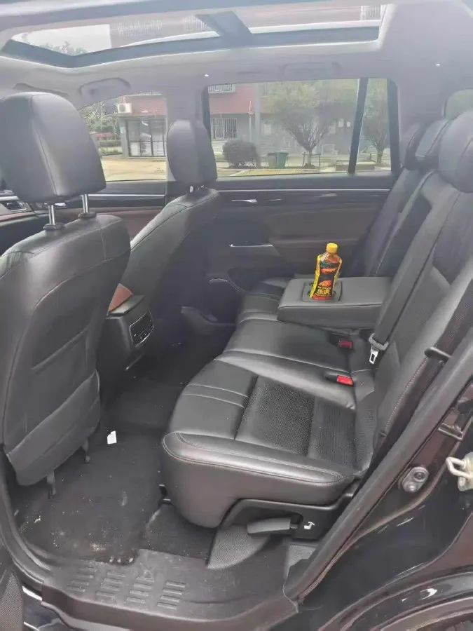 2017 GAC Trumpchi GS8 2.0T 201HP L4 6AT,autocango,china used car exporter,china ev exporter,chinese used car exporter,chinese used ev exporter