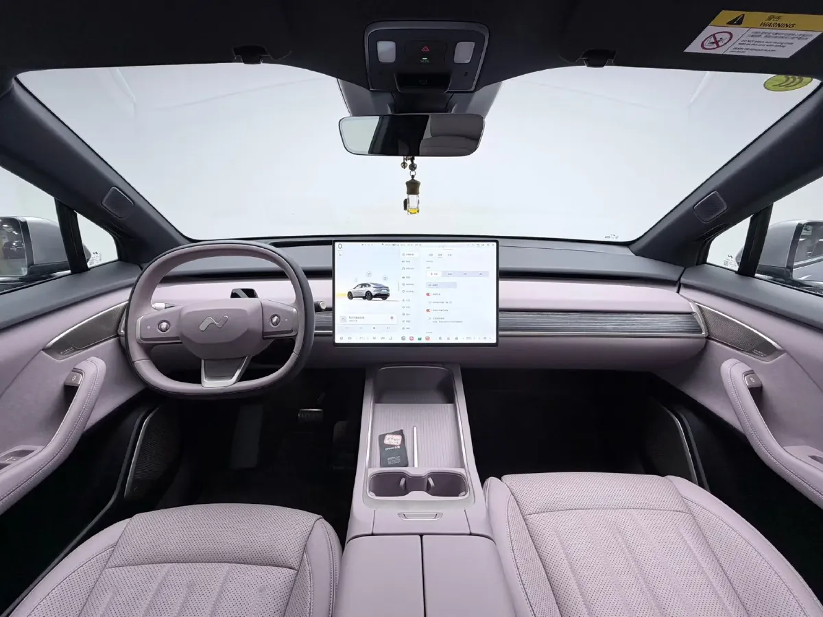 2024 ONVO L60 BEV 60KWH,autocango,china used car exporter,china ev exporter,chinese used car exporter,chinese used ev exporter