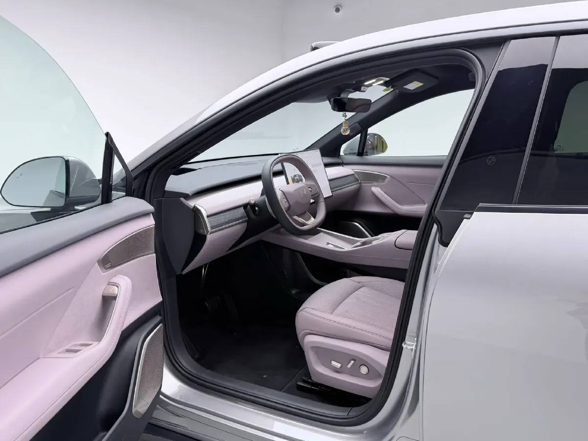 2024 ONVO L60 BEV 60KWH,autocango,china used car exporter,china ev exporter,chinese used car exporter,chinese used ev exporter