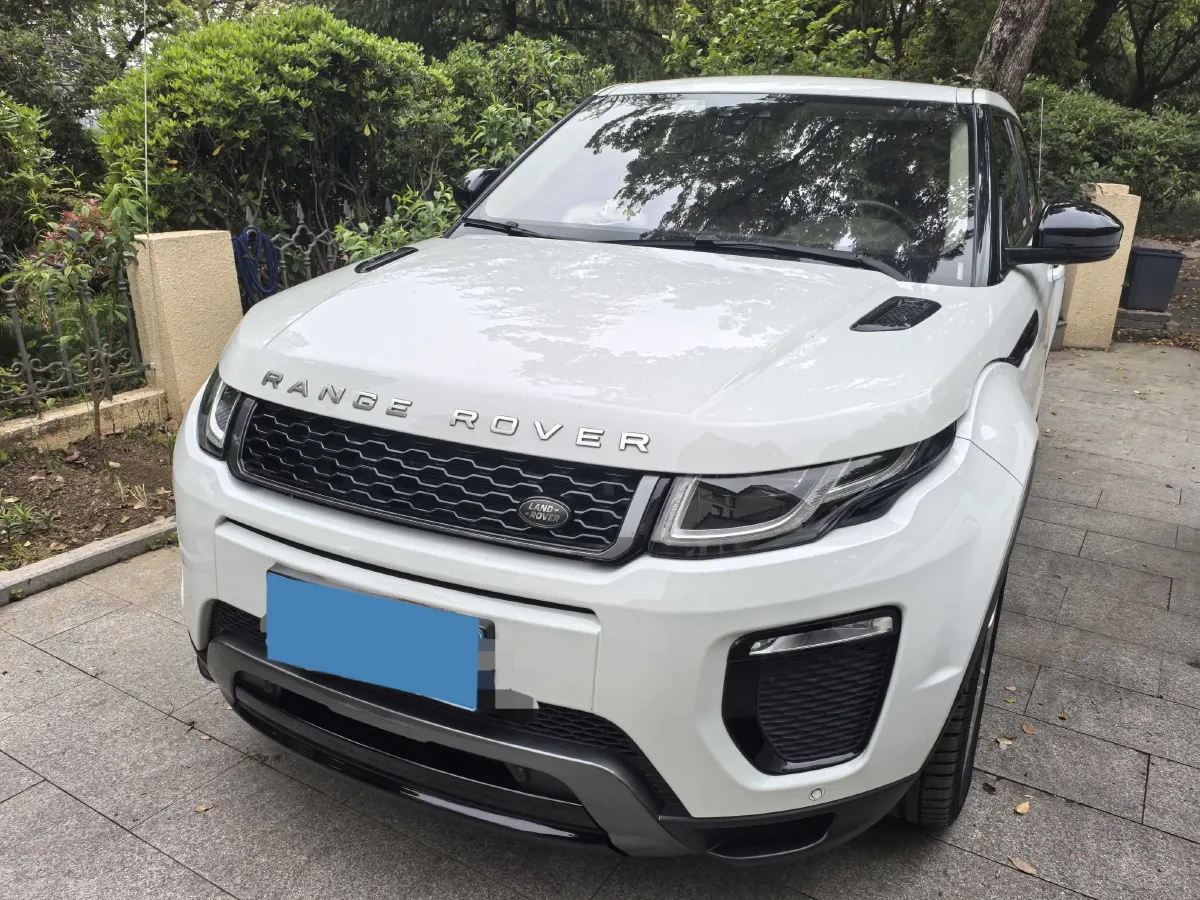 2018 Jaguar F-PACE 2.0T 250HP L4 8AT,autocango,china used car exporter,china ev exporter,chinese used car exporter,chinese used ev exporter