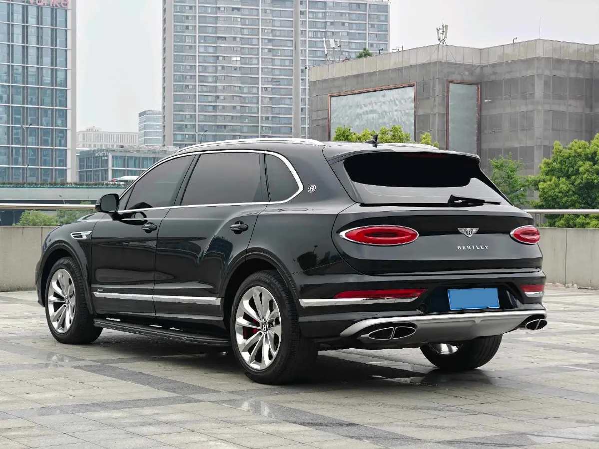 2023 Bentley Bentayga 4.0T 550HP V8 8AT,autocango,china used car exporter,china ev exporter,chinese used car exporter,chinese used ev exporter