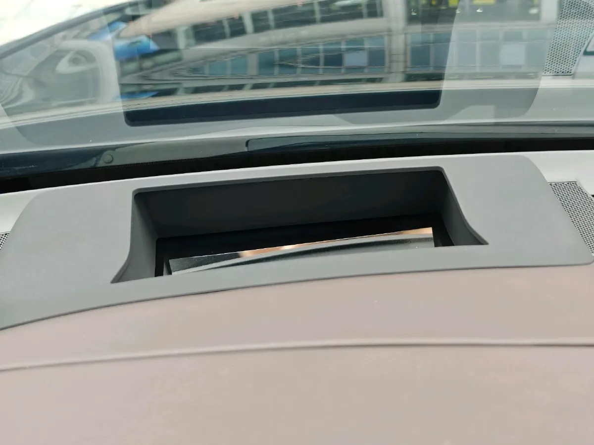 2023 Bentley Bentayga 4.0T 550HP V8 8AT,autocango,china used car exporter,china ev exporter,chinese used car exporter,chinese used ev exporter