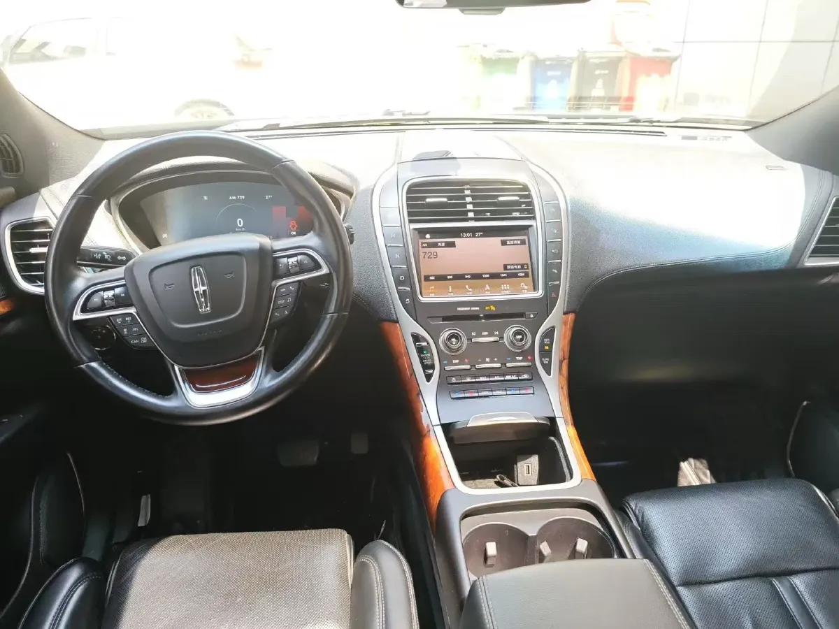 2019 Lincoln Nautilus 2.7T 329HP V6 8AT,autocango,china used car exporter,china ev exporter,chinese used car exporter,chinese used ev exporter