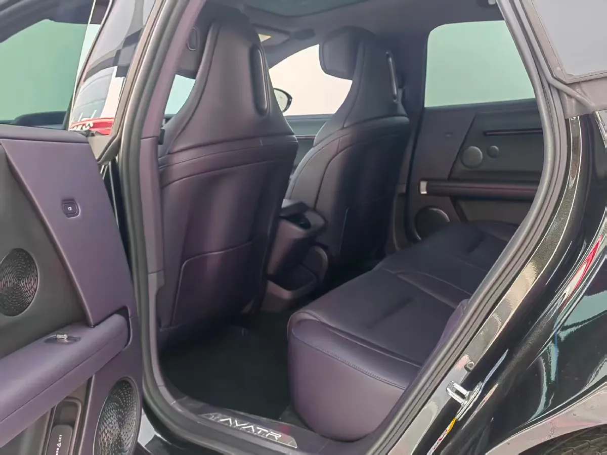 2025 Avatr 06 REEV 156HP REEV,autocango,china used car exporter,china ev exporter,chinese used car exporter,chinese used ev exporter