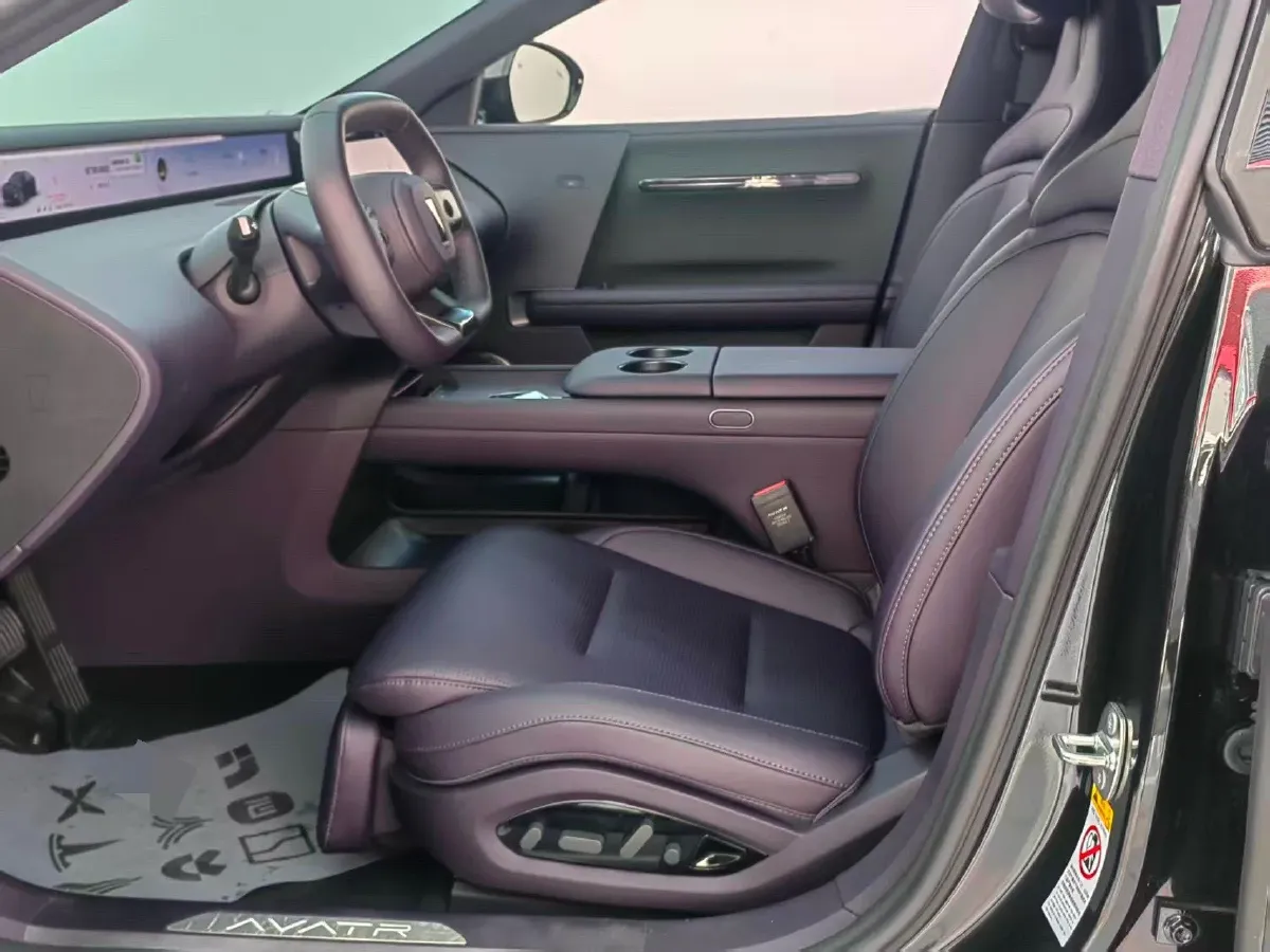 2025 Avatr 06 REEV 156HP REEV,autocango,china used car exporter,china ev exporter,chinese used car exporter,chinese used ev exporter