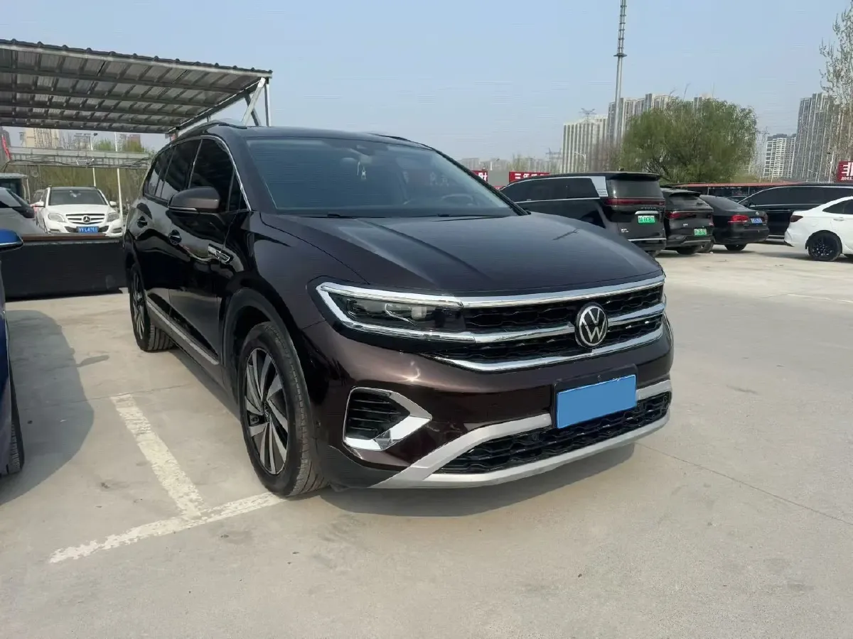 2021 Volkswagen Talagon 2.0T 220HP L4 7DCT,autocango,china used car exporter,china ev exporter,chinese used car exporter,chinese used ev exporter