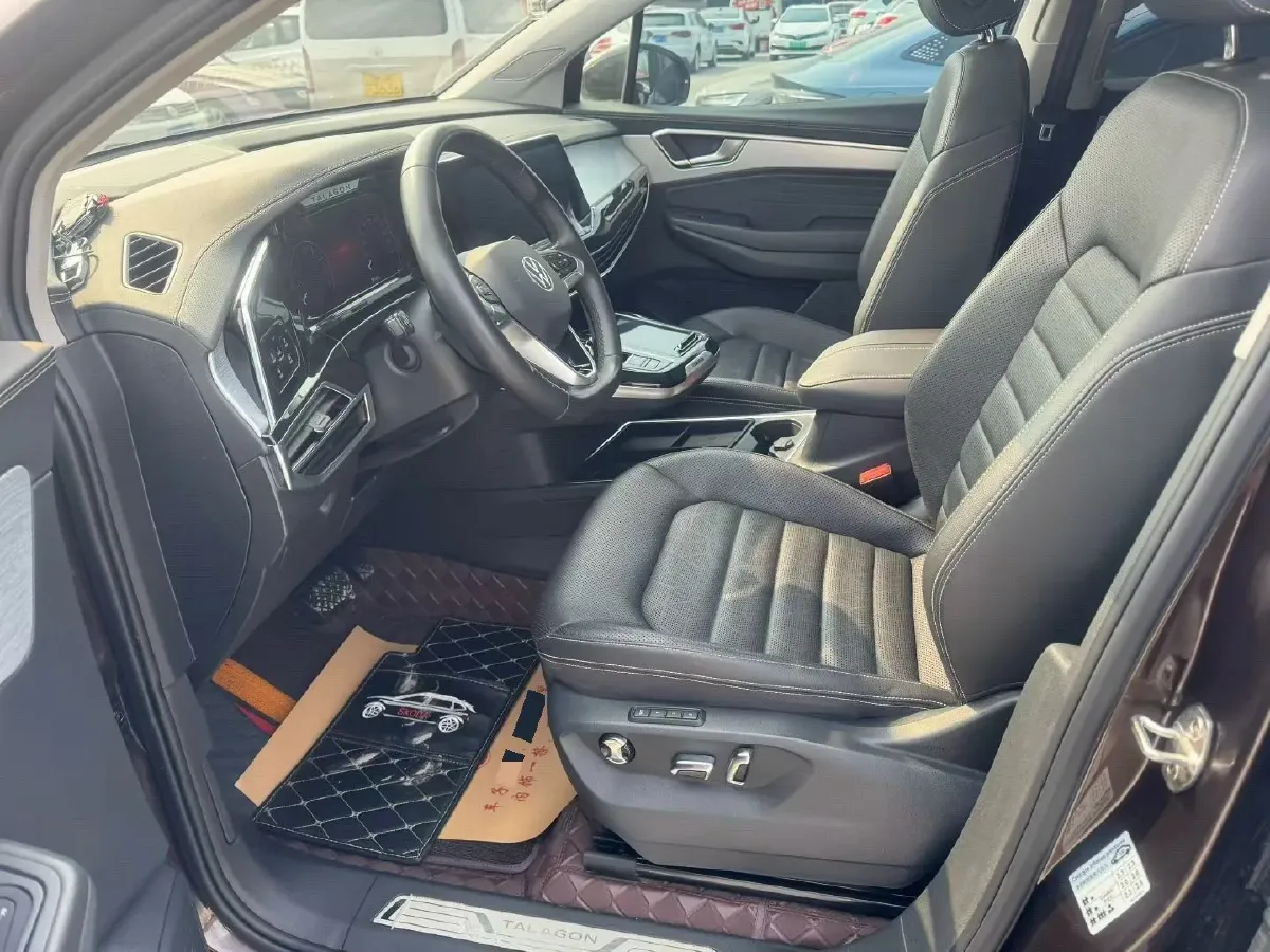 2021 Volkswagen Talagon 2.0T 220HP L4 7DCT,autocango,china used car exporter,china ev exporter,chinese used car exporter,chinese used ev exporter