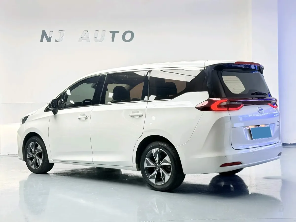 2021 GAC Trumpchi M6 1.5T 169HP L4 7DCT,autocango,china used car exporter,china ev exporter,chinese used car exporter,chinese used ev exporter