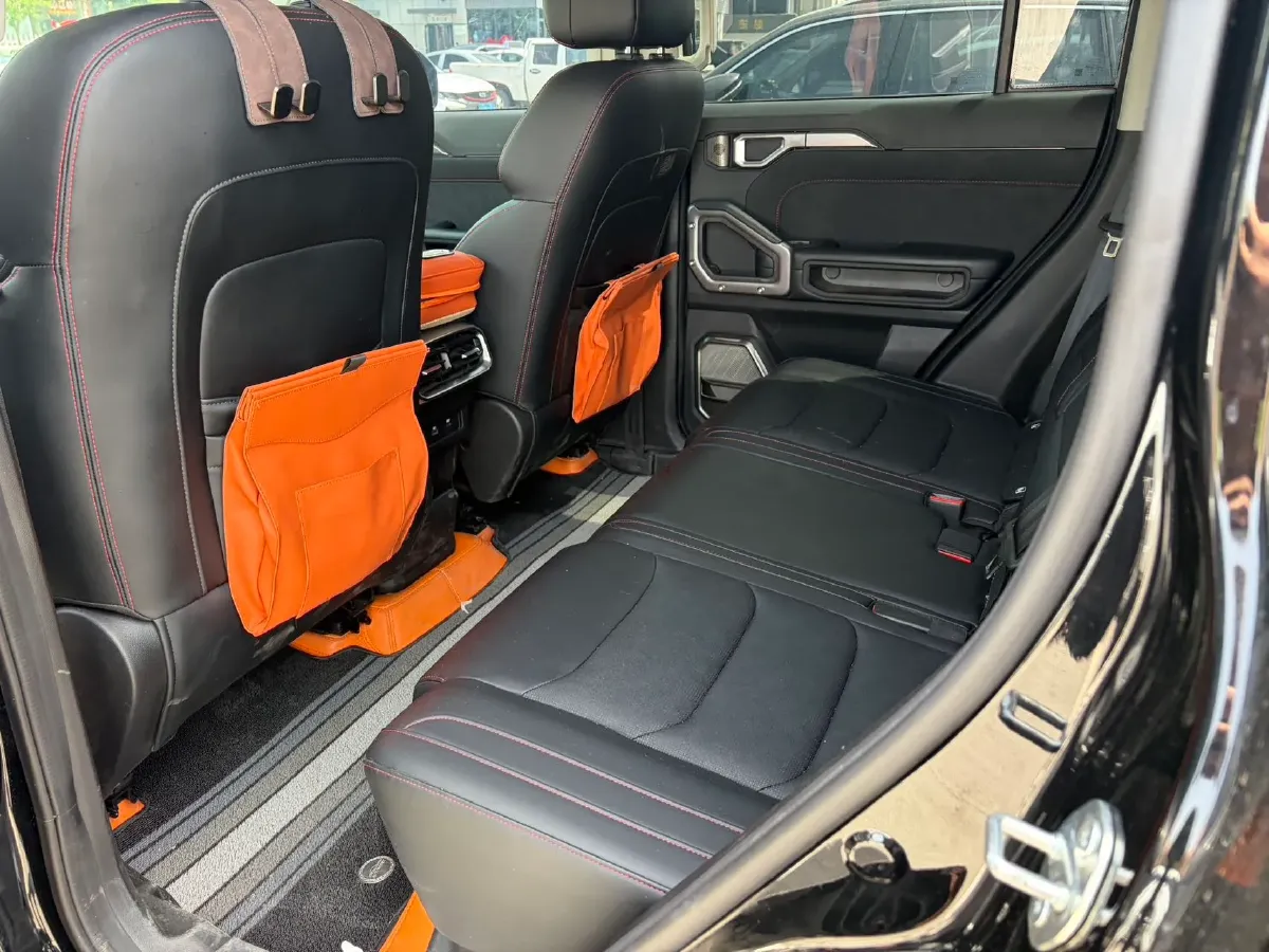 2025 Jetour ShanHai TravellerC-DM 1.5T 156HP L4 3DHT PHEV,autocango,china used car exporter,china ev exporter,chinese used car exporter,chinese used ev exporter