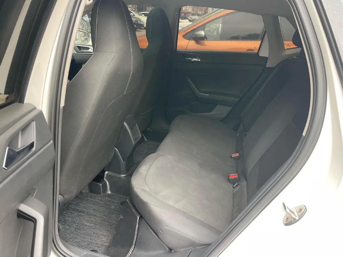 2019 Volkswagen Polo 1.5L 113HP L4 6AT,autocango,china used car exporter,china ev exporter,chinese used car exporter,chinese used ev exporter