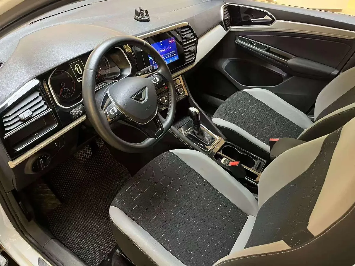 2023 Jetta VS7 1.4T 150HP L4 6AT,autocango,china used car exporter,china ev exporter,chinese used car exporter,chinese used ev exporter