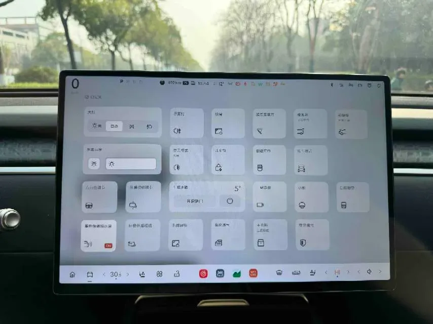 2025 ONVO L90 BEV,autocango,china used car exporter,china ev exporter,chinese used car exporter,chinese used ev exporter