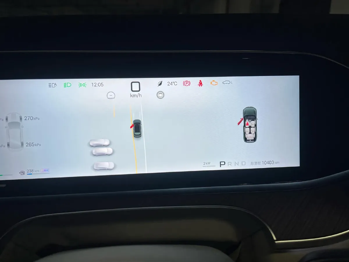 2025 Denza DenzaN9 2.0T 207HP L4 E-CVT PHEV,autocango,china used car exporter,china ev exporter,chinese used car exporter,chinese used ev exporter