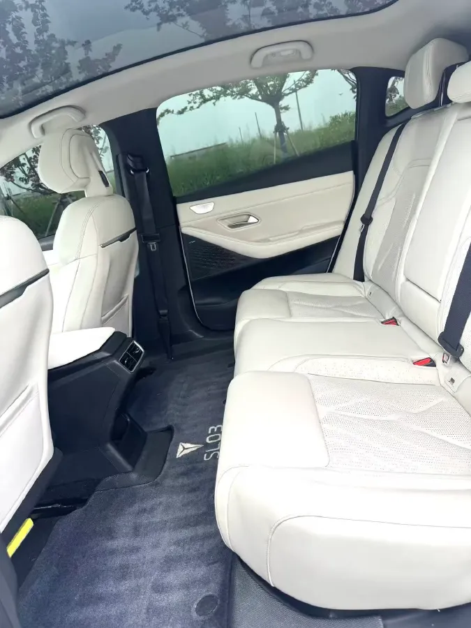 2022 DongFeng Forthing LingZhi EV BEV 68.4KWH,autocango,china used car exporter,china ev exporter,chinese used car exporter,chinese used ev exporter