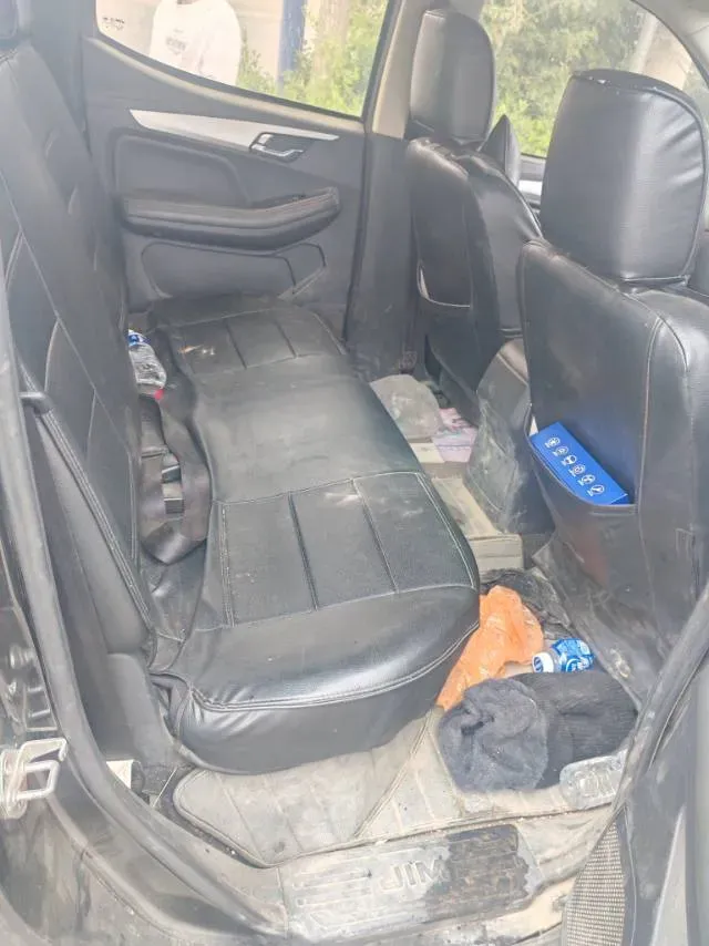 2019 Isuzu LingTuo 2.5T 129HP L4 6MT,autocango,china used car exporter,china ev exporter,chinese used car exporter,chinese used ev exporter