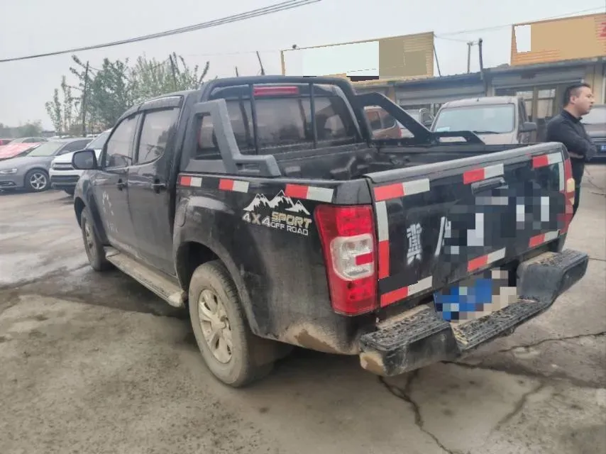 2019 Isuzu LingTuo 2.5T 129HP L4 6MT,autocango,china used car exporter,china ev exporter,chinese used car exporter,chinese used ev exporter