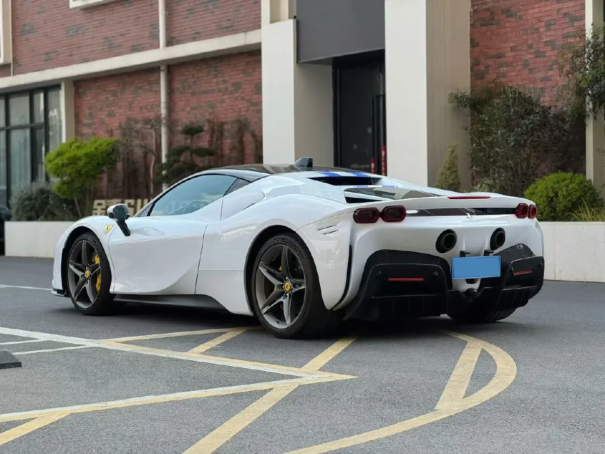 2020 Ferrari SF90 3.9T 781HP V8 8DCT PHEV 7.9KWH,autocango,china used car exporter,china ev exporter,chinese used car exporter,chinese used ev exporter