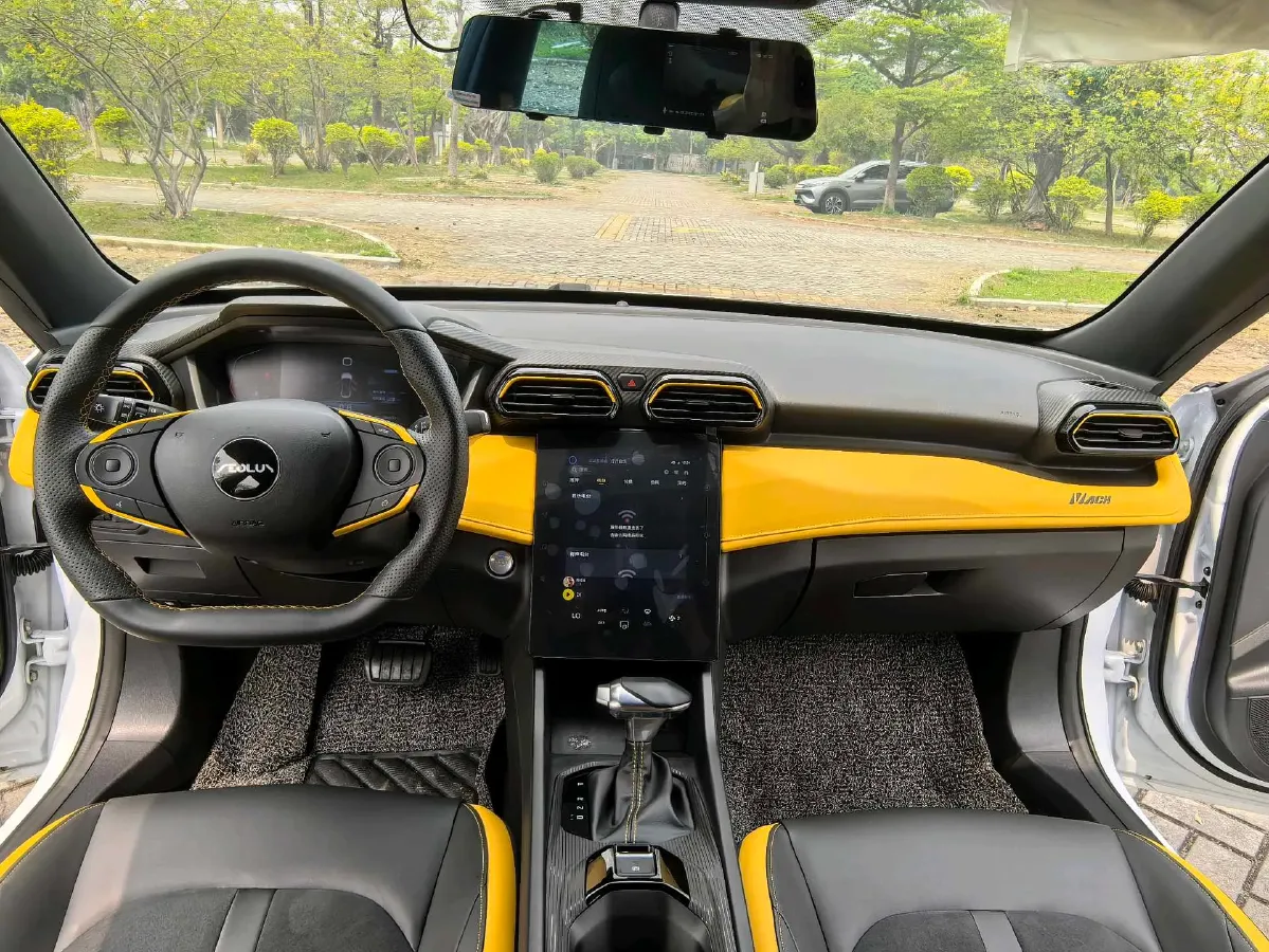 2023 DongFeng Aeolus YiXuan 1.5T 197HP L4 6DCT,autocango,china used car exporter,china ev exporter,chinese used car exporter,chinese used ev exporter