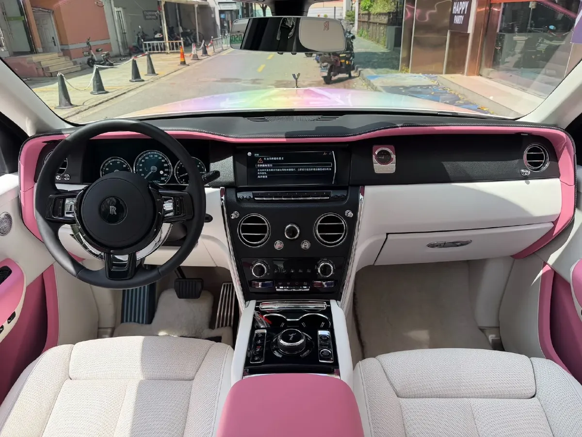 2024 Rolls-Royce Cullinan 6.7T 571HP V12 8AT,autocango,china used car exporter,china ev exporter,chinese used car exporter,chinese used ev exporter