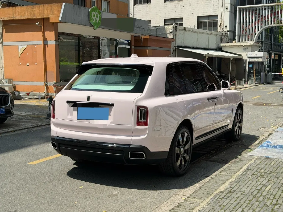 2024 Rolls-Royce Cullinan 6.7T 571HP V12 8AT,autocango,china used car exporter,china ev exporter,chinese used car exporter,chinese used ev exporter
