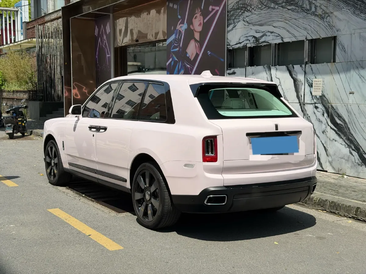 2024 Rolls-Royce Cullinan 6.7T 571HP V12 8AT,autocango,china used car exporter,china ev exporter,chinese used car exporter,chinese used ev exporter