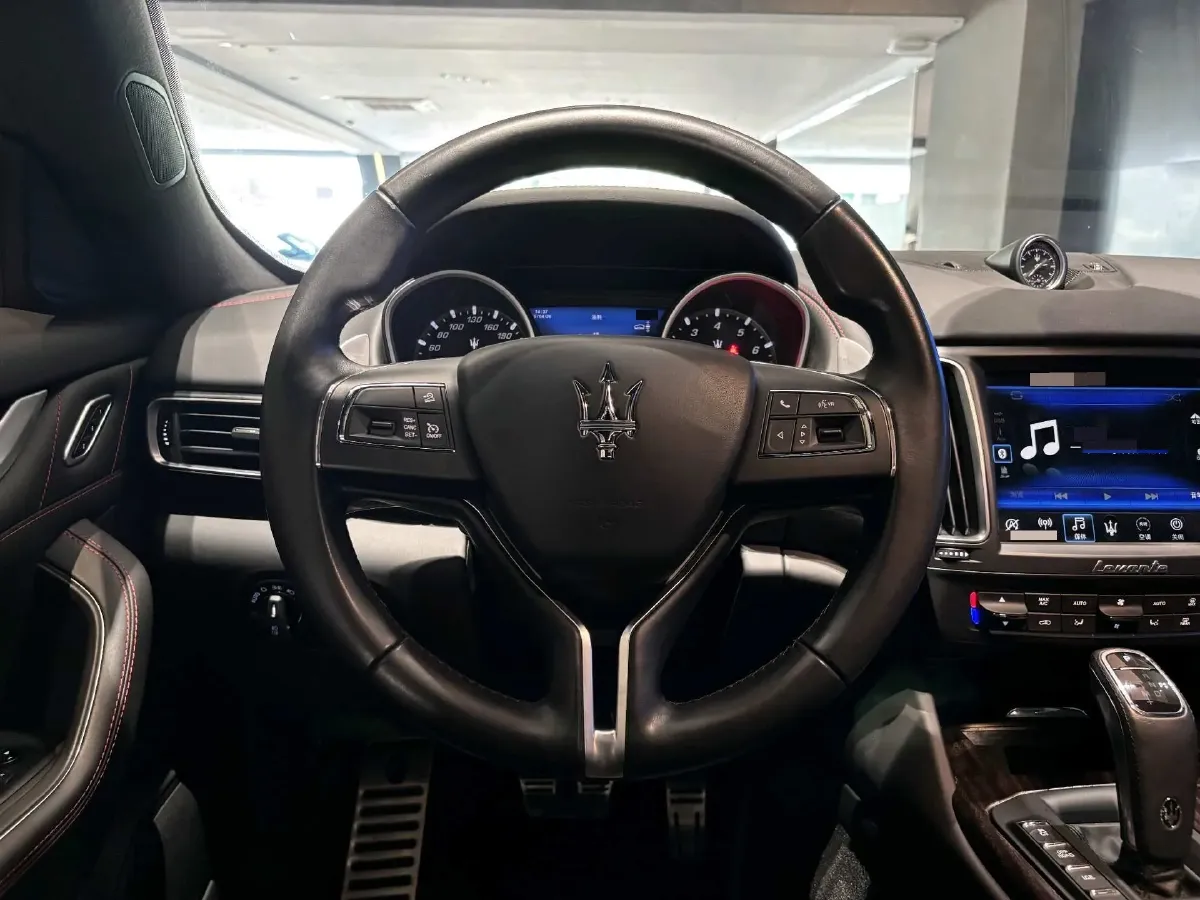 2019 Maserati Levante 3.0T 350HP V6 8AT,autocango,china used car exporter,china ev exporter,chinese used car exporter,chinese used ev exporter