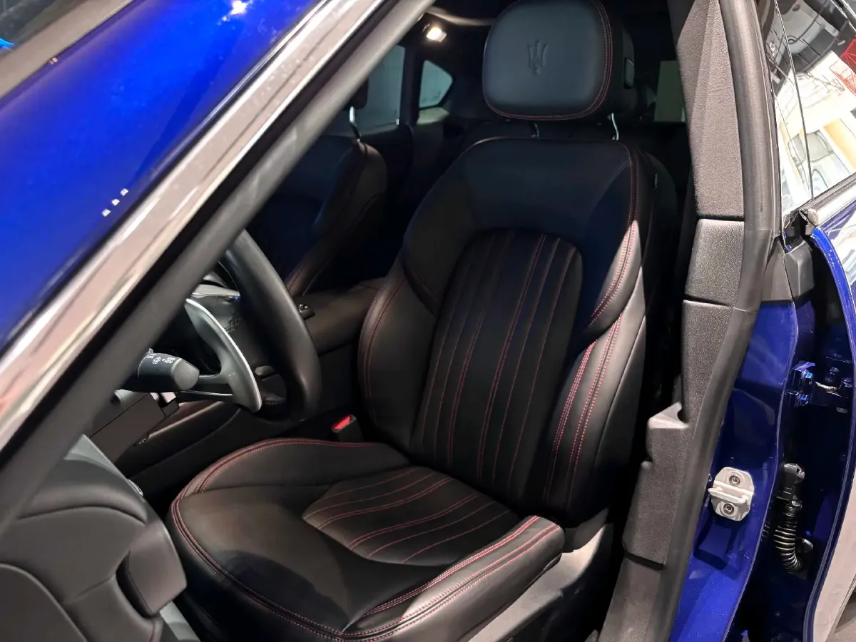 2019 Maserati Levante 3.0T 350HP V6 8AT,autocango,china used car exporter,china ev exporter,chinese used car exporter,chinese used ev exporter