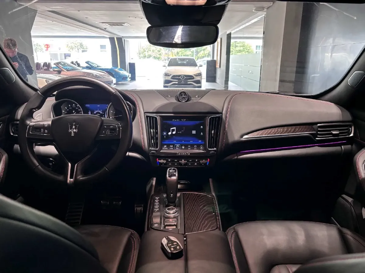 2019 Maserati Levante 3.0T 350HP V6 8AT,autocango,china used car exporter,china ev exporter,chinese used car exporter,chinese used ev exporter