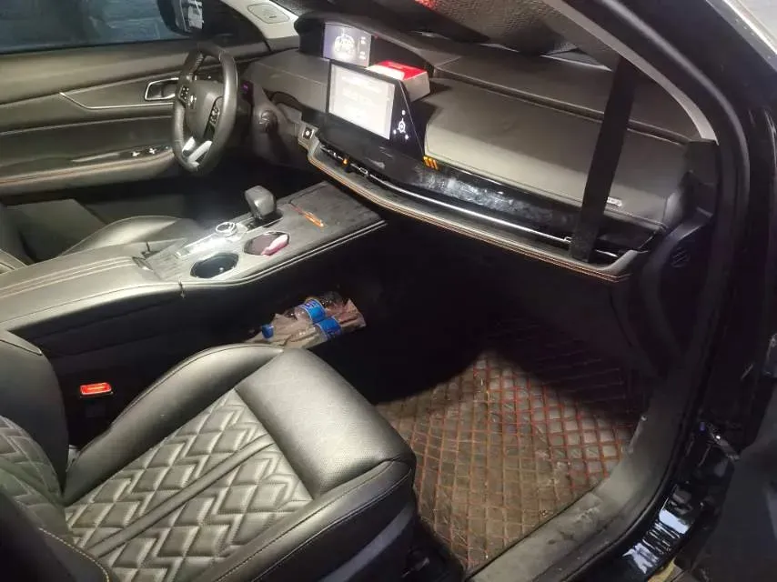 2021 ChangAn UNI-K 2.0T 233HP L4 8AT,autocango,china used car exporter,china ev exporter,chinese used car exporter,chinese used ev exporter