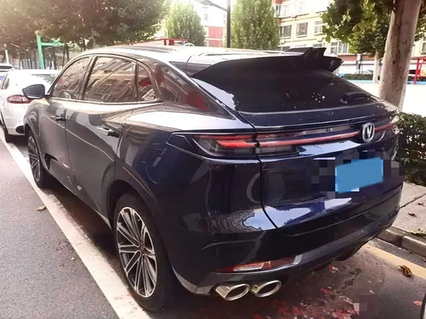 2021 ChangAn UNI-K 2.0T 233HP L4 8AT,autocango,china used car exporter,china ev exporter,chinese used car exporter,chinese used ev exporter