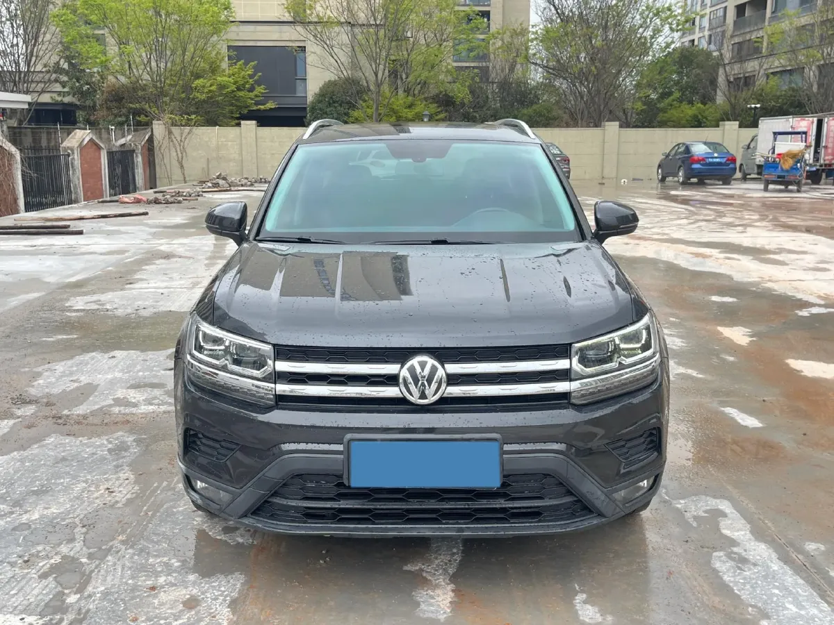 2019 MINI MINI 1.5T 102HP L3 7DCT,autocango,china used car exporter,china ev exporter,chinese used car exporter,chinese used ev exporter