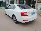 2017 Skoda Octavia 1.6L 110HP L4 6AT
