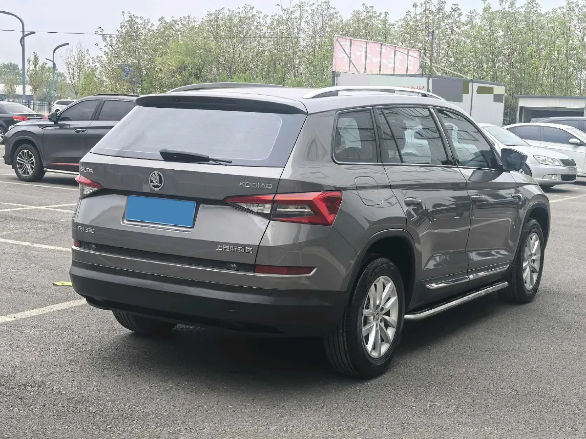 2017 Skoda Kodiak 1.8T 180HP L4 7DCT,autocango,china used car exporter,china ev exporter,chinese used car exporter,chinese used ev exporter