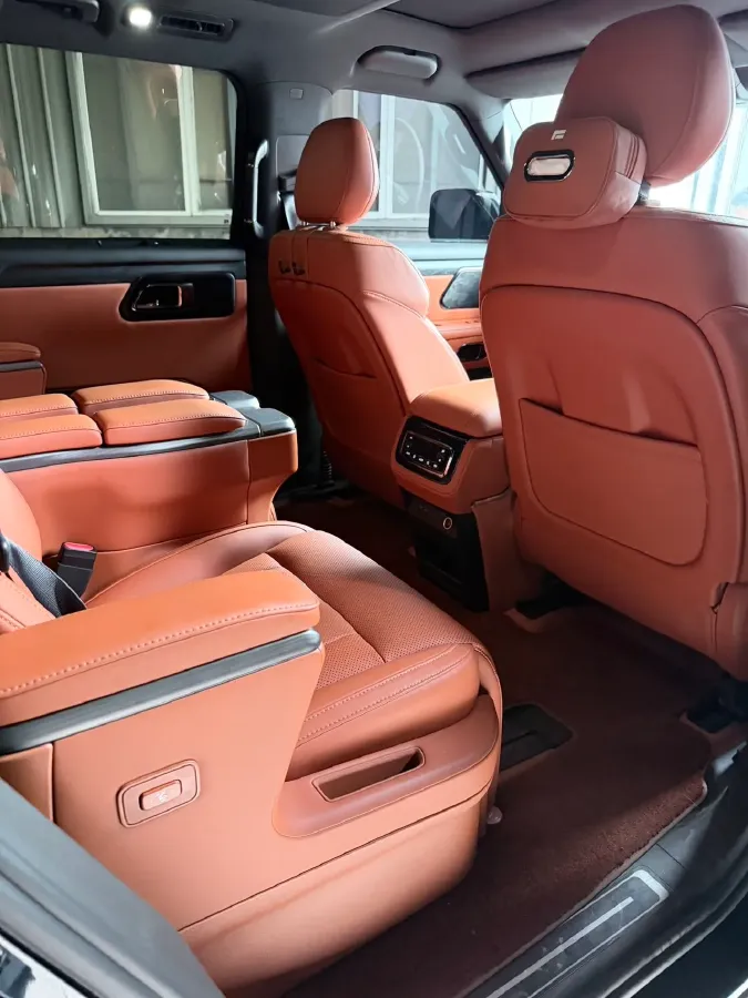 2023 ROXROX 01 1.5T 152HP L4 REEV 56.01KWH,autocango,china used car exporter,china ev exporter,chinese used car exporter,chinese used ev exporter