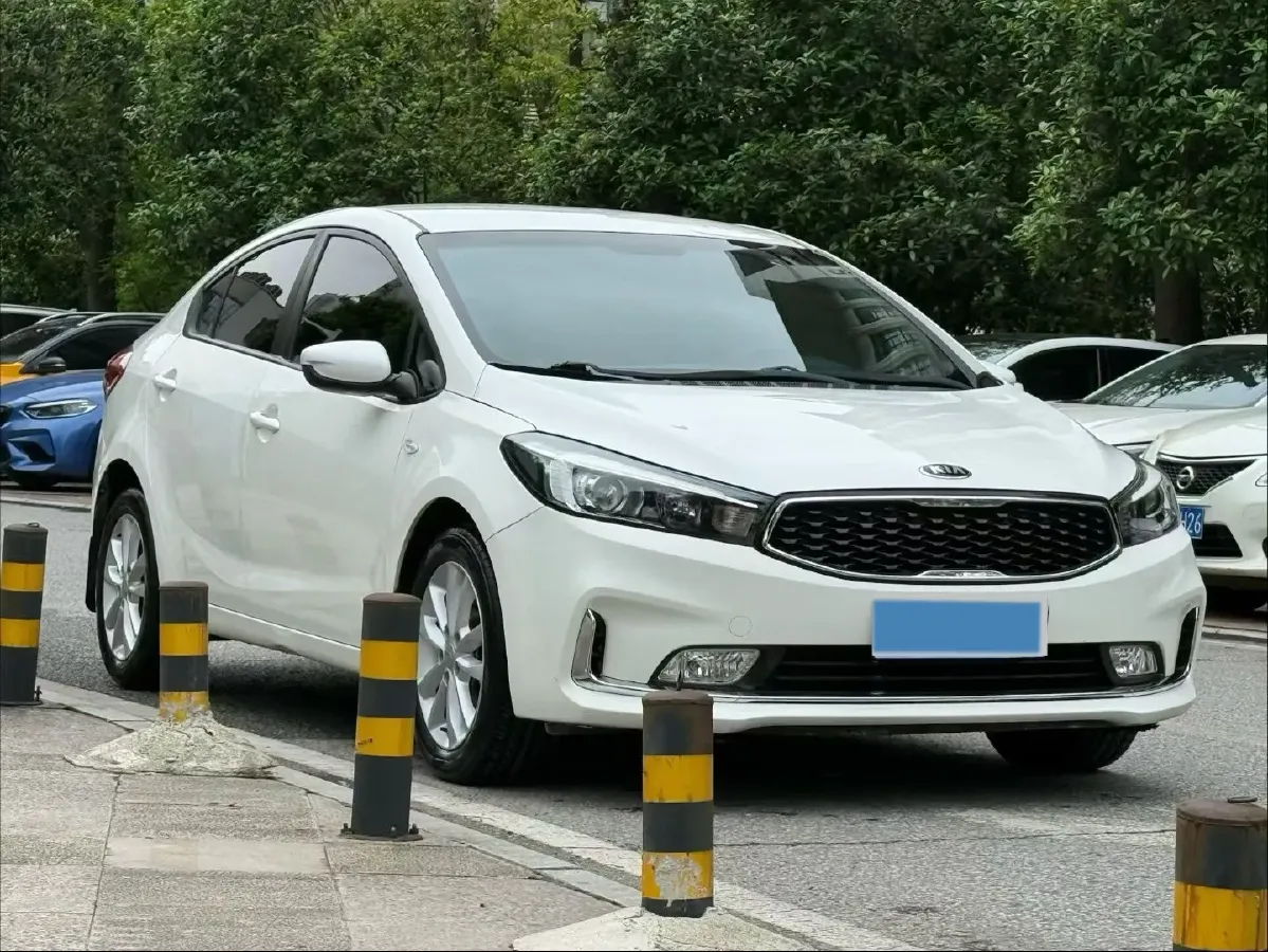 2010 Toyota Land Cruiser Prado 4.0L 275HP V6 5AT,autocango,china used car exporter,china ev exporter,chinese used car exporter,chinese used ev exporter