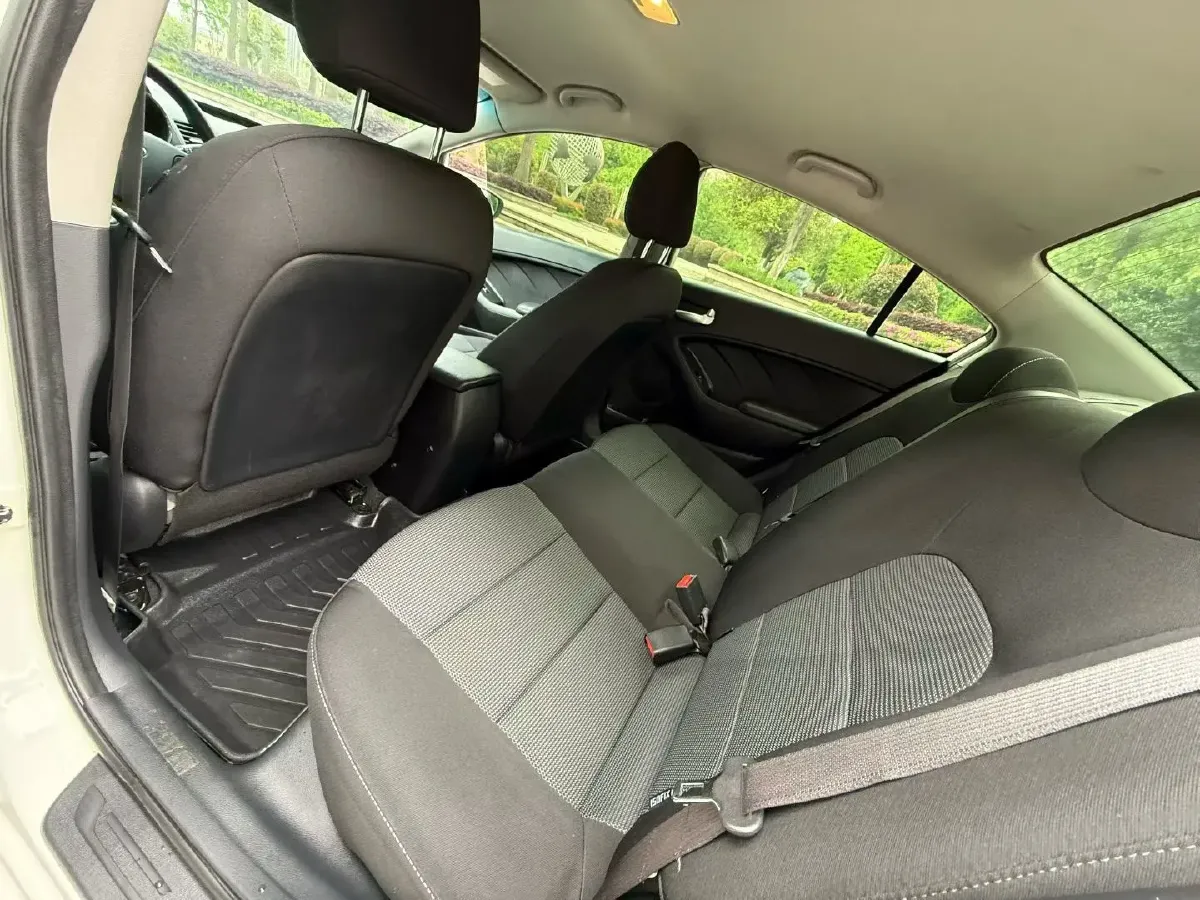 2010 Toyota Land Cruiser Prado 4.0L 275HP V6 5AT,autocango,china used car exporter,china ev exporter,chinese used car exporter,chinese used ev exporter