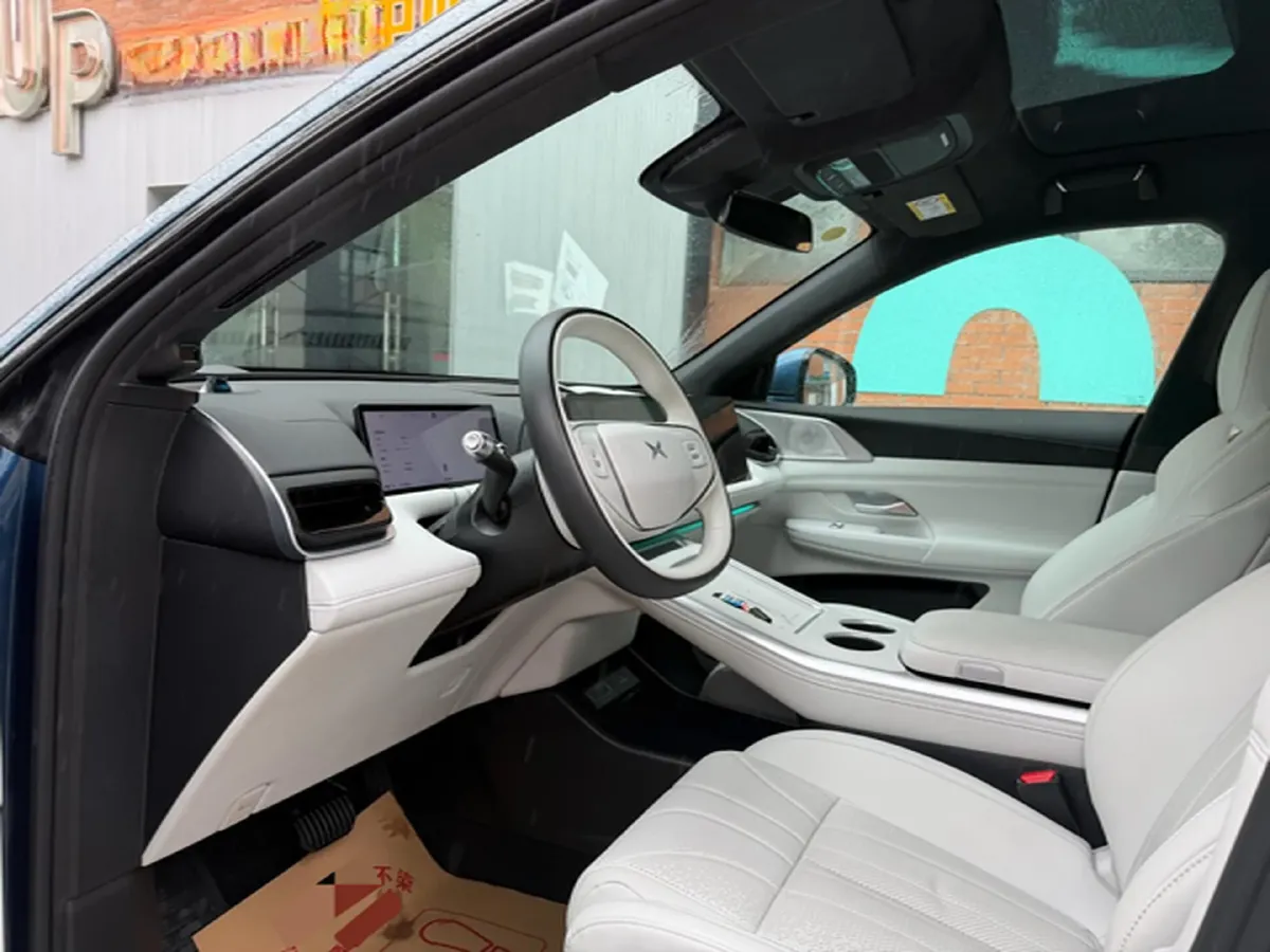 2025 Xpeng G9 BEV 79KWH,autocango,china used car exporter,china ev exporter,chinese used car exporter,chinese used ev exporter