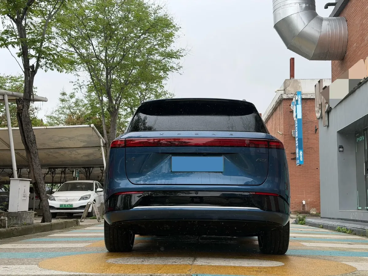 2025 Xpeng G9 BEV 79KWH,autocango,china used car exporter,china ev exporter,chinese used car exporter,chinese used ev exporter