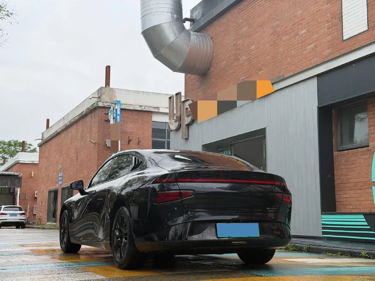 2023 Xpeng P7 BEV 86.2KWH,autocango,china used car exporter,china ev exporter,chinese used car exporter,chinese used ev exporter