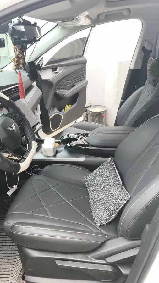 2025 KaiYi KunLun 1.5T 156HP L4 6DCT,autocango,china used car exporter,china ev exporter,chinese used car exporter,chinese used ev exporter