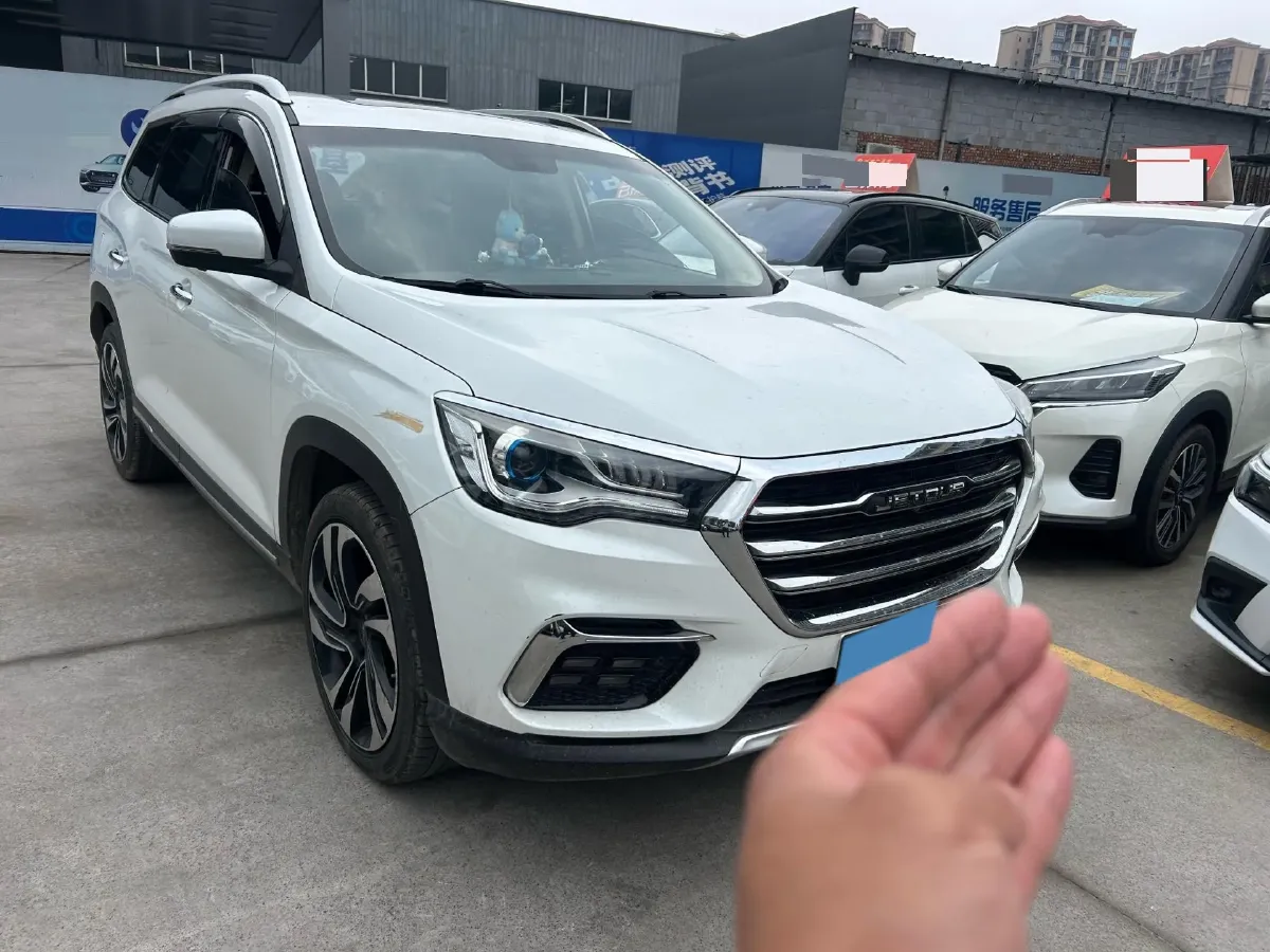 2019 Jetour X90 1.5T 156HP L4 6MT,autocango,china used car exporter,china ev exporter,chinese used car exporter,chinese used ev exporter