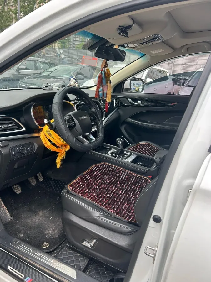 2019 Jetour X90 1.5T 156HP L4 6MT,autocango,china used car exporter,china ev exporter,chinese used car exporter,chinese used ev exporter