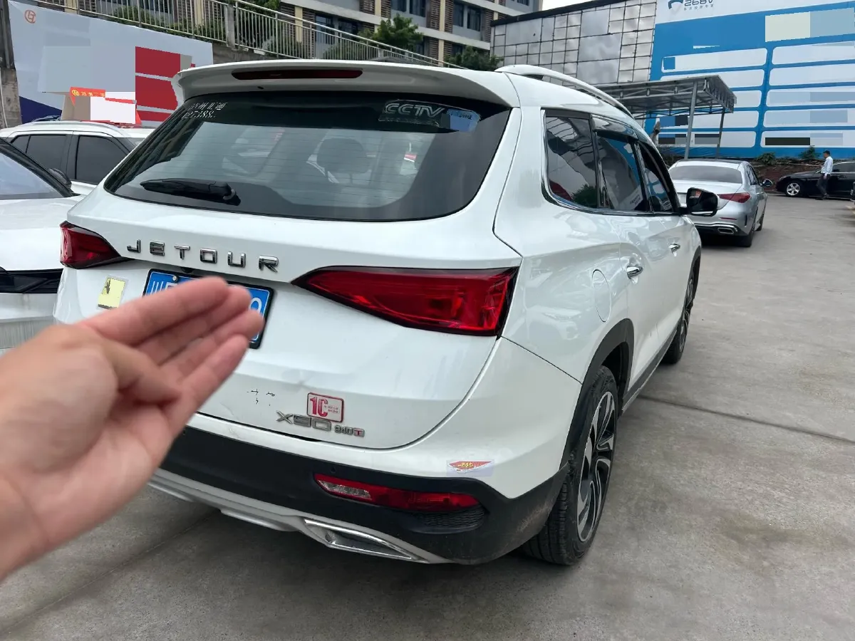 2019 Jetour X90 1.5T 156HP L4 6MT,autocango,china used car exporter,china ev exporter,chinese used car exporter,chinese used ev exporter