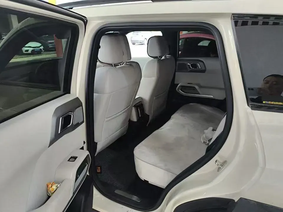 2025 FangChengBao Tai 3 BEV,autocango,china used car exporter,china ev exporter,chinese used car exporter,chinese used ev exporter