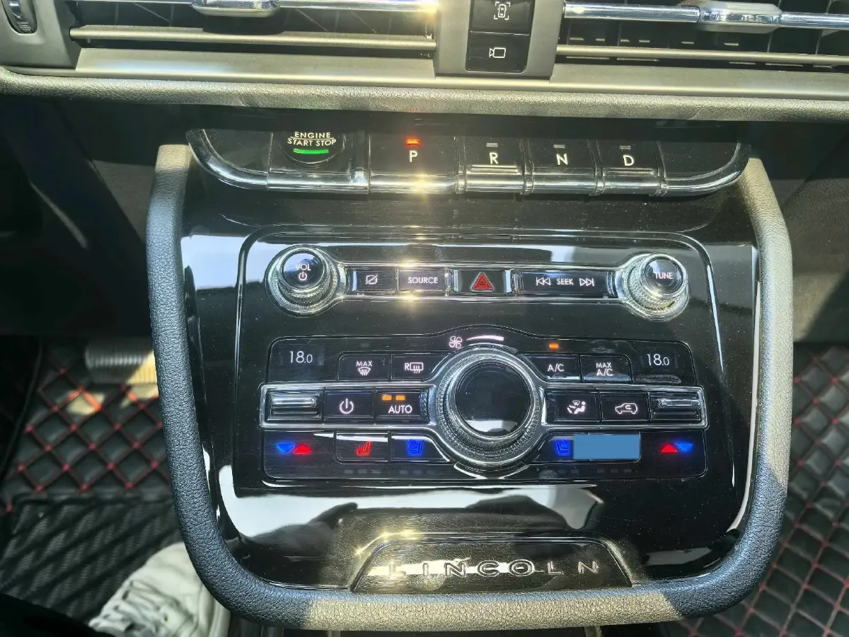 2020 Lincoln Corsair 2.0T 245HP L4 8AT,autocango,china used car exporter,china ev exporter,chinese used car exporter,chinese used ev exporter